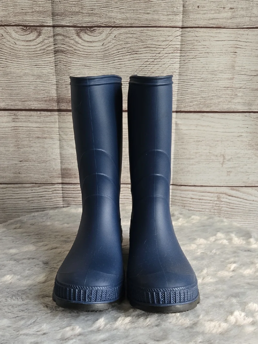 Kamik Navy Rain Boots, Big Kids Size 4